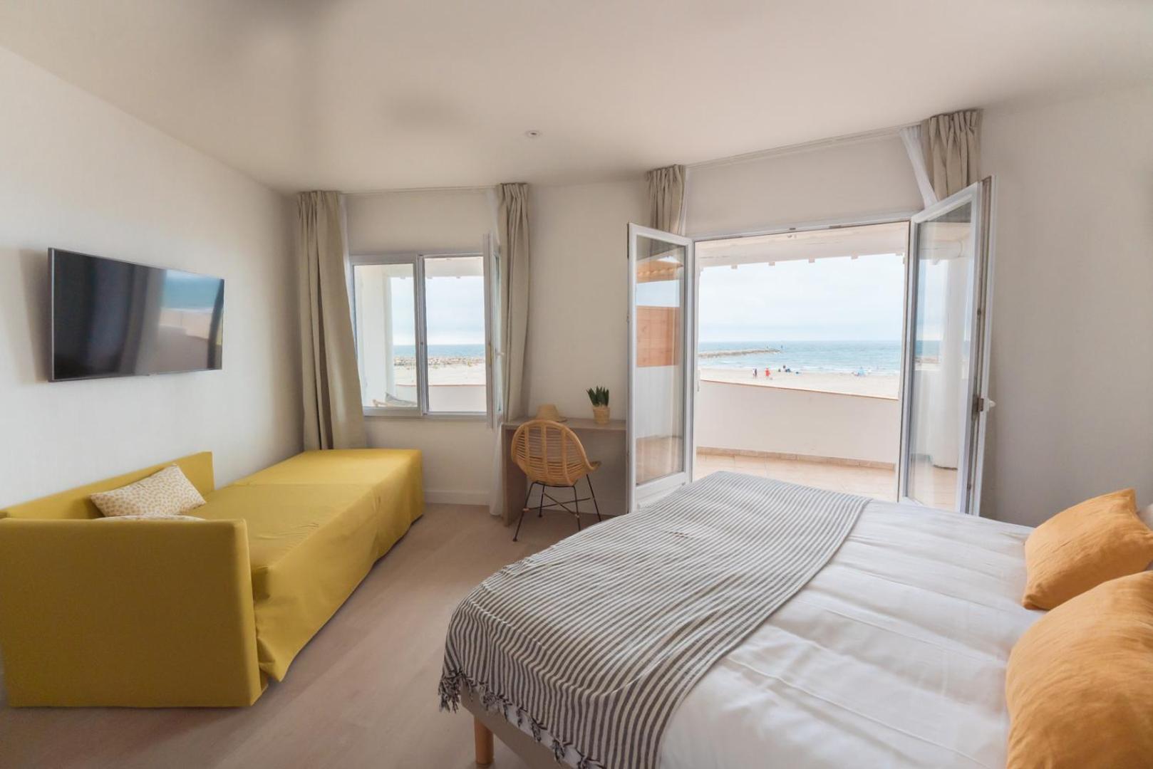 Hotel Casa Marina Saintes-Maries-de-la-Mer Exterior photo